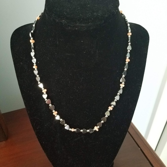 Claire's Jewelry - Beautiful hearts necklace